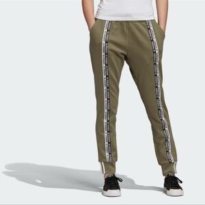Adidas Women’s R.Y.V. Track Pants French Terry Joggers FM4383 Small Legacy Green